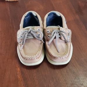 Toddler sperrys